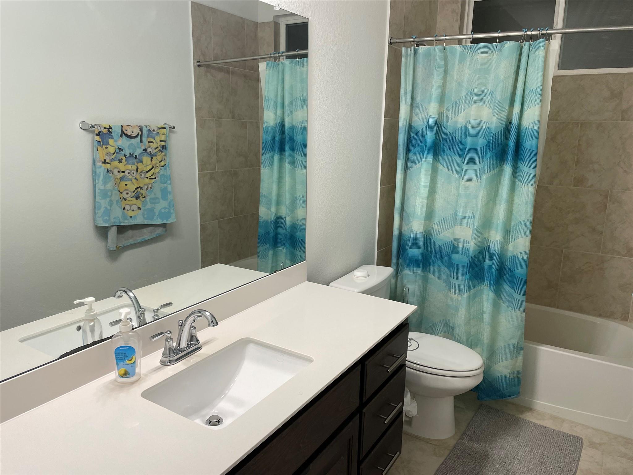 18001 Dufour Dr Property Photo 16