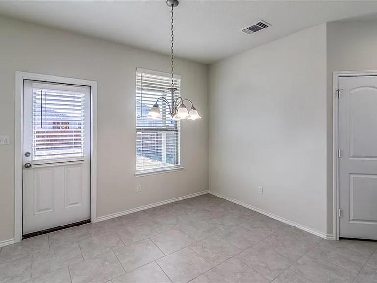 1525 Cliffbrake Way Property Photo 7