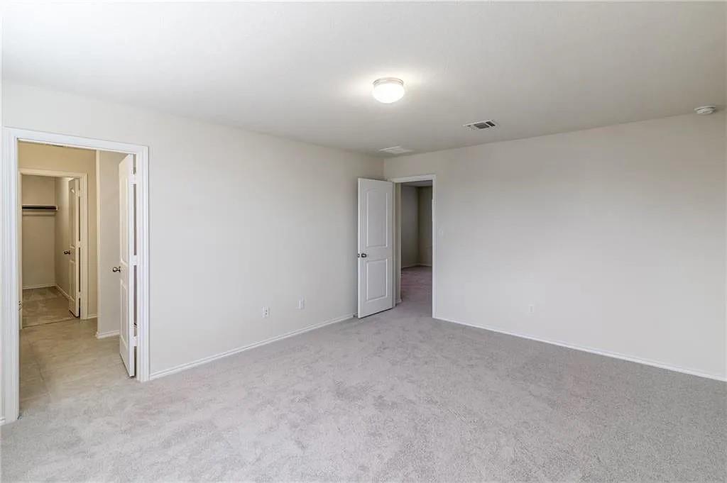 1525 Cliffbrake Way Property Photo 15