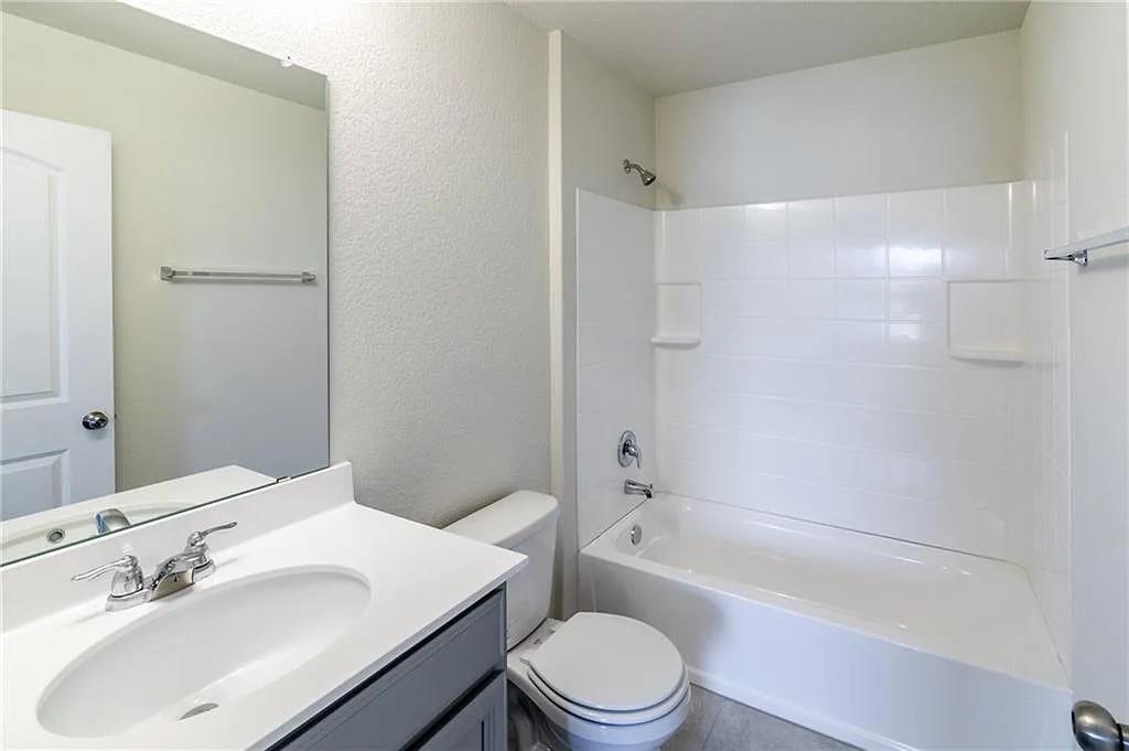 1525 Cliffbrake Way Property Photo 21