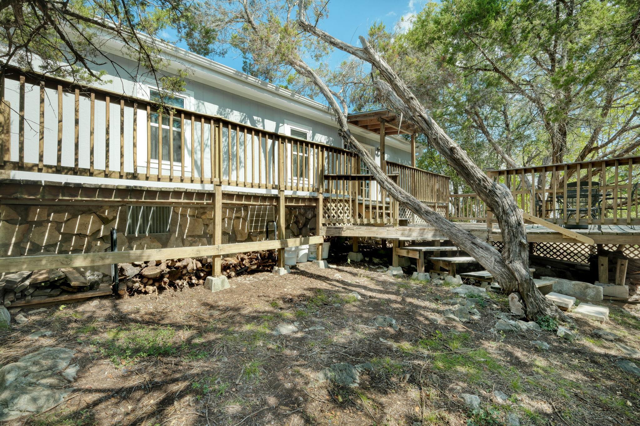 21405 Cherry Hollow Cv Property Photo 20