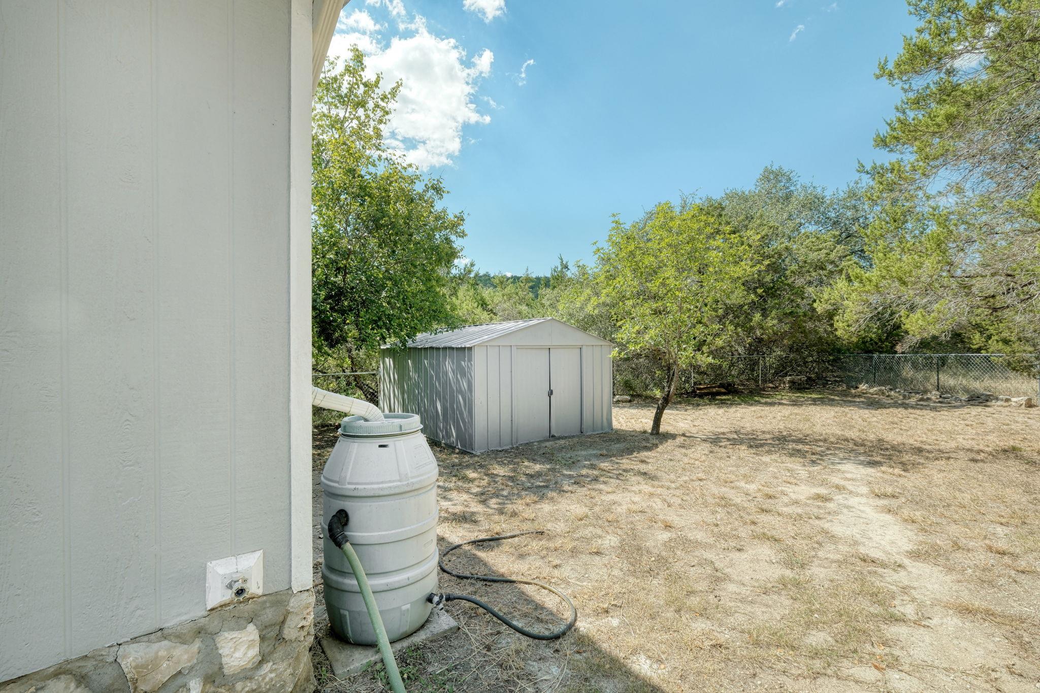 21405 Cherry Hollow Cv Property Photo 30