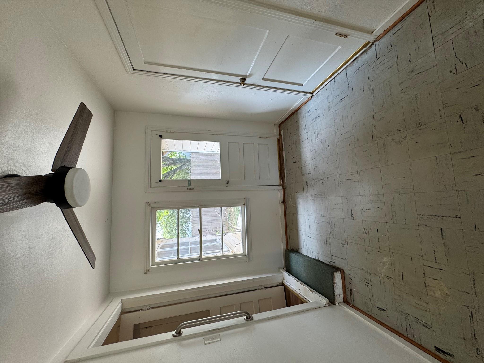 509 Whitehead St Property Photo 17