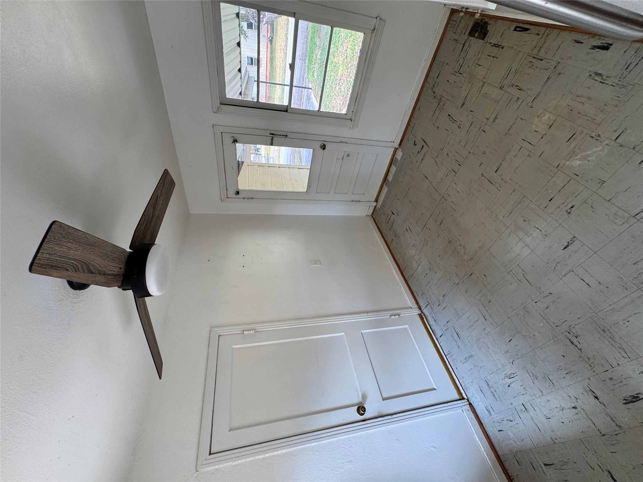 509 Whitehead St Property Photo 18