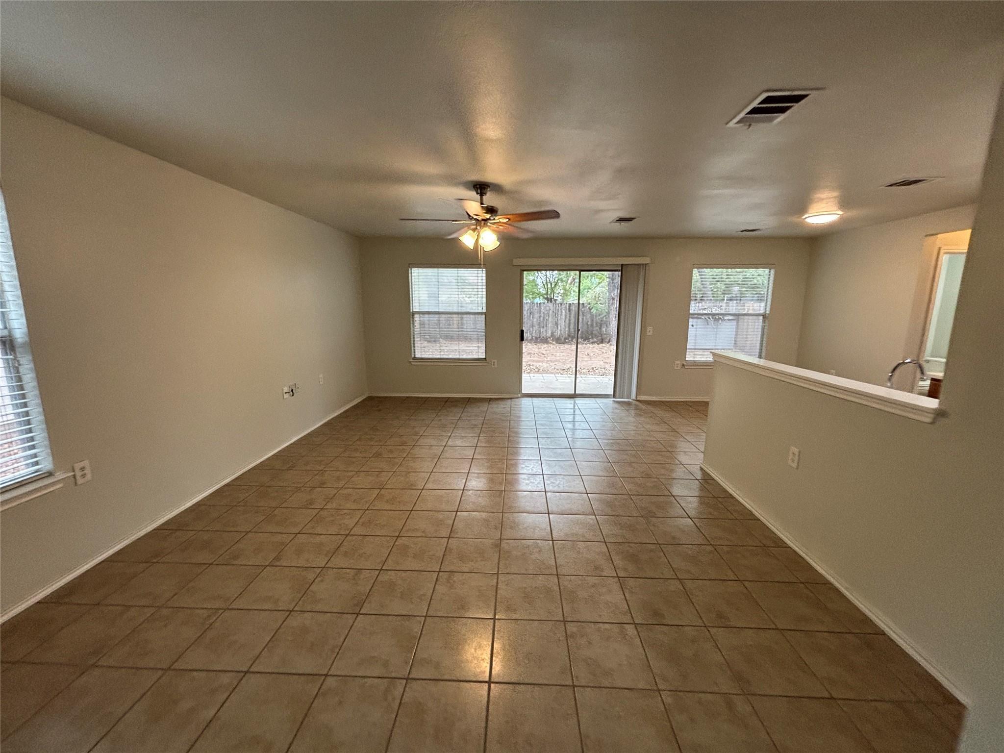 5504 Steven Creek Way Property Photo 3