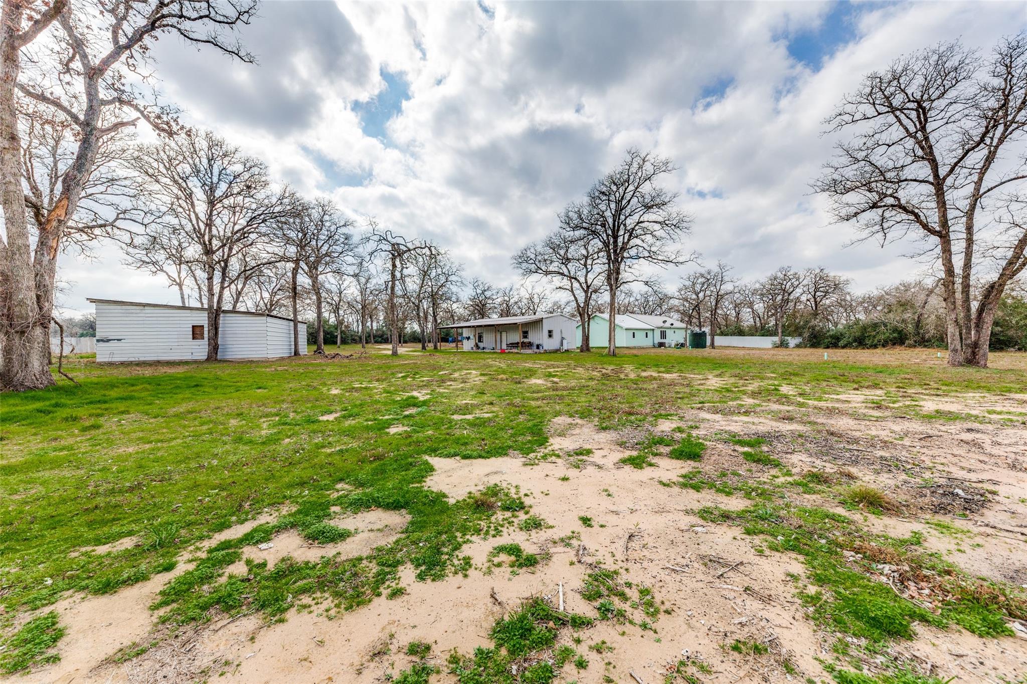 1415 E Highway 90 Highway Property Photo 27