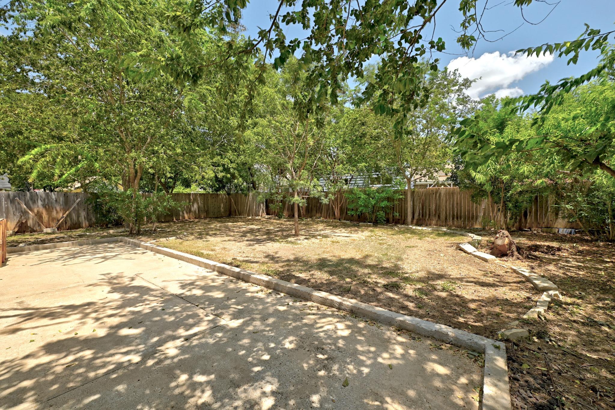 2702 Goldbridge Dr Property Photo 28