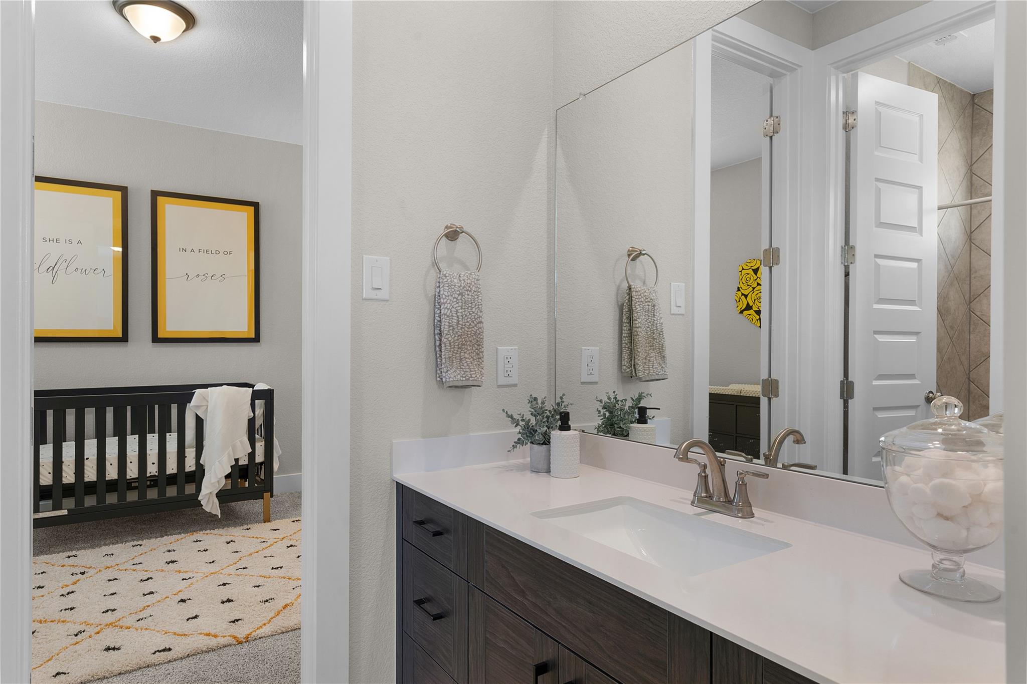 329 Ridgewell Loop Property Photo 6