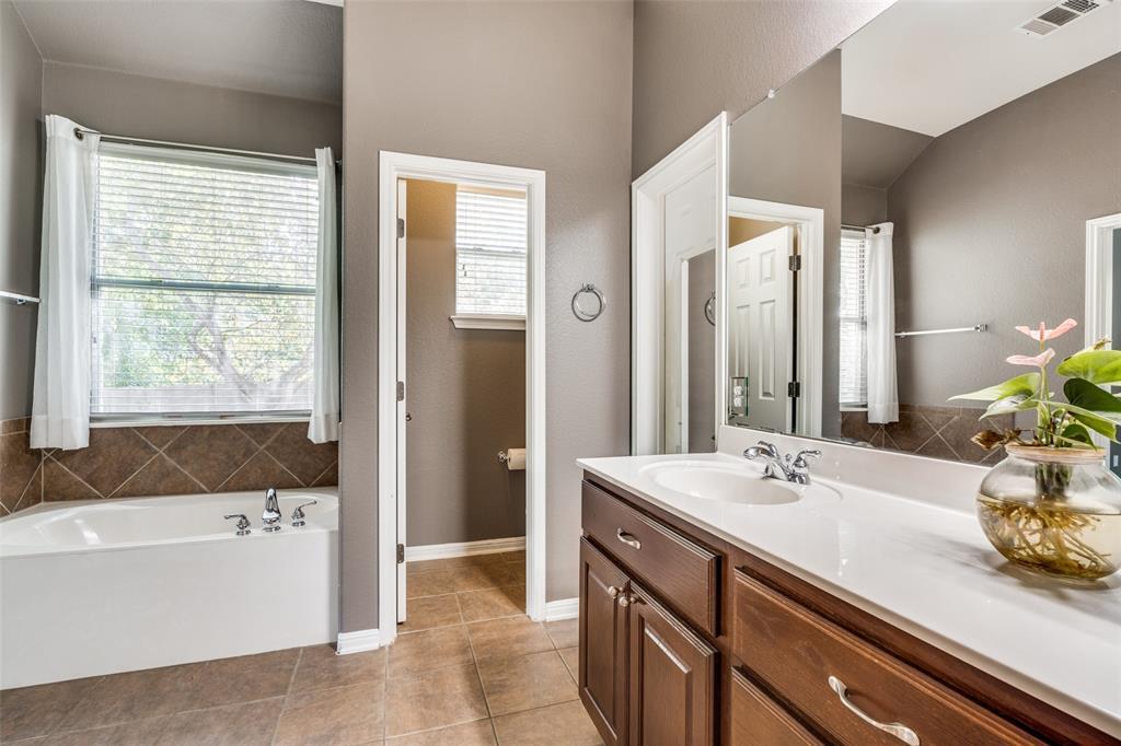 5413 Batak Ln Property Photo 9