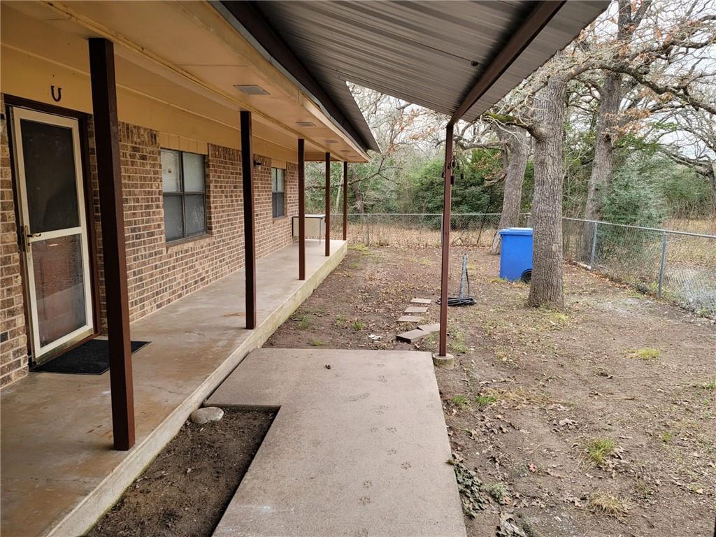 19219 Hog Eye Rd Property Photo 3