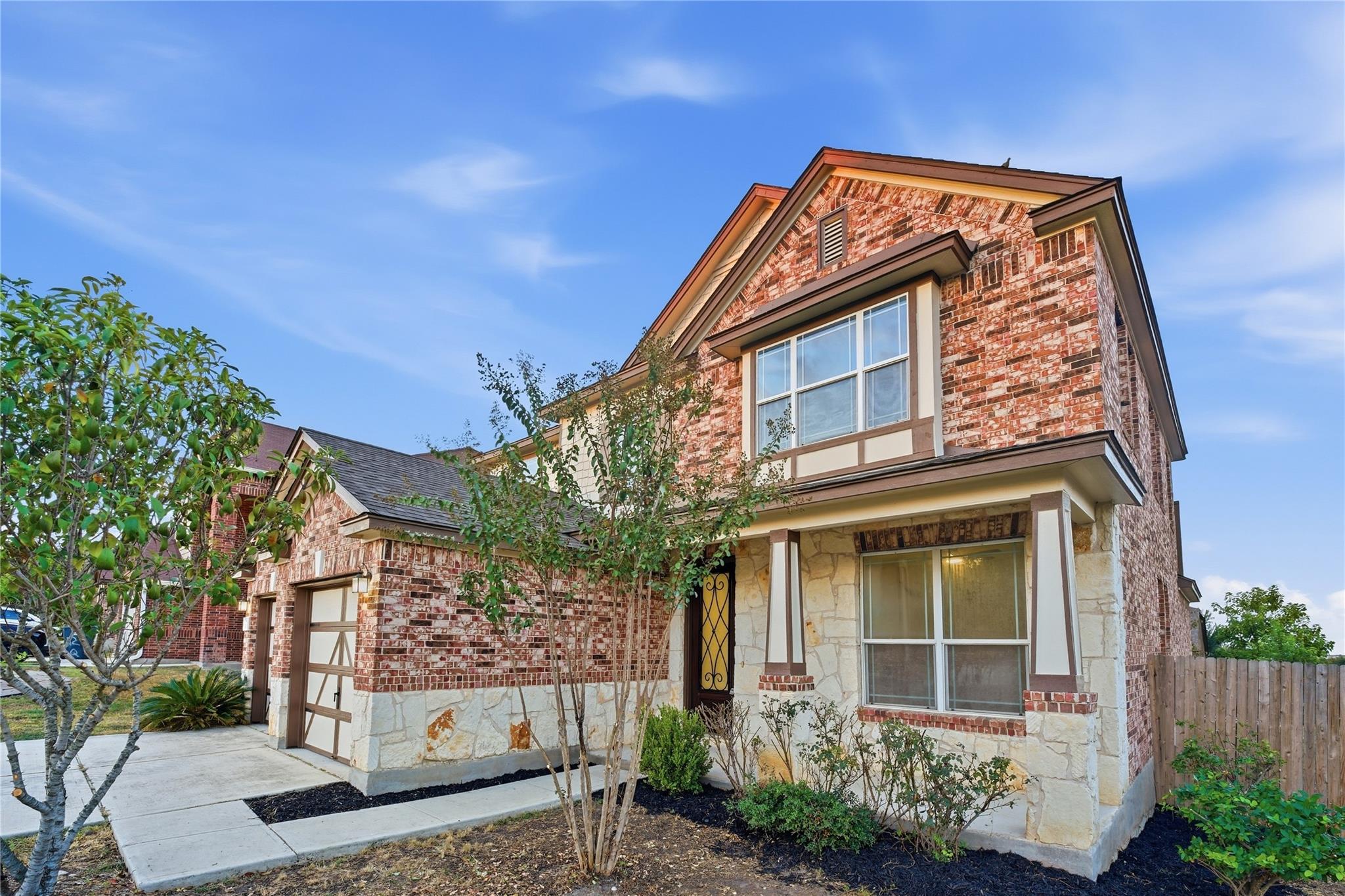 100 Quinton Cv Property Photo 2