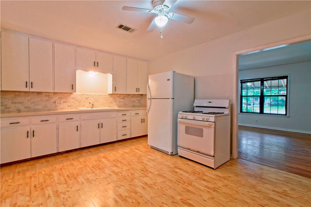 1253 S Austin Ave Property Photo 14