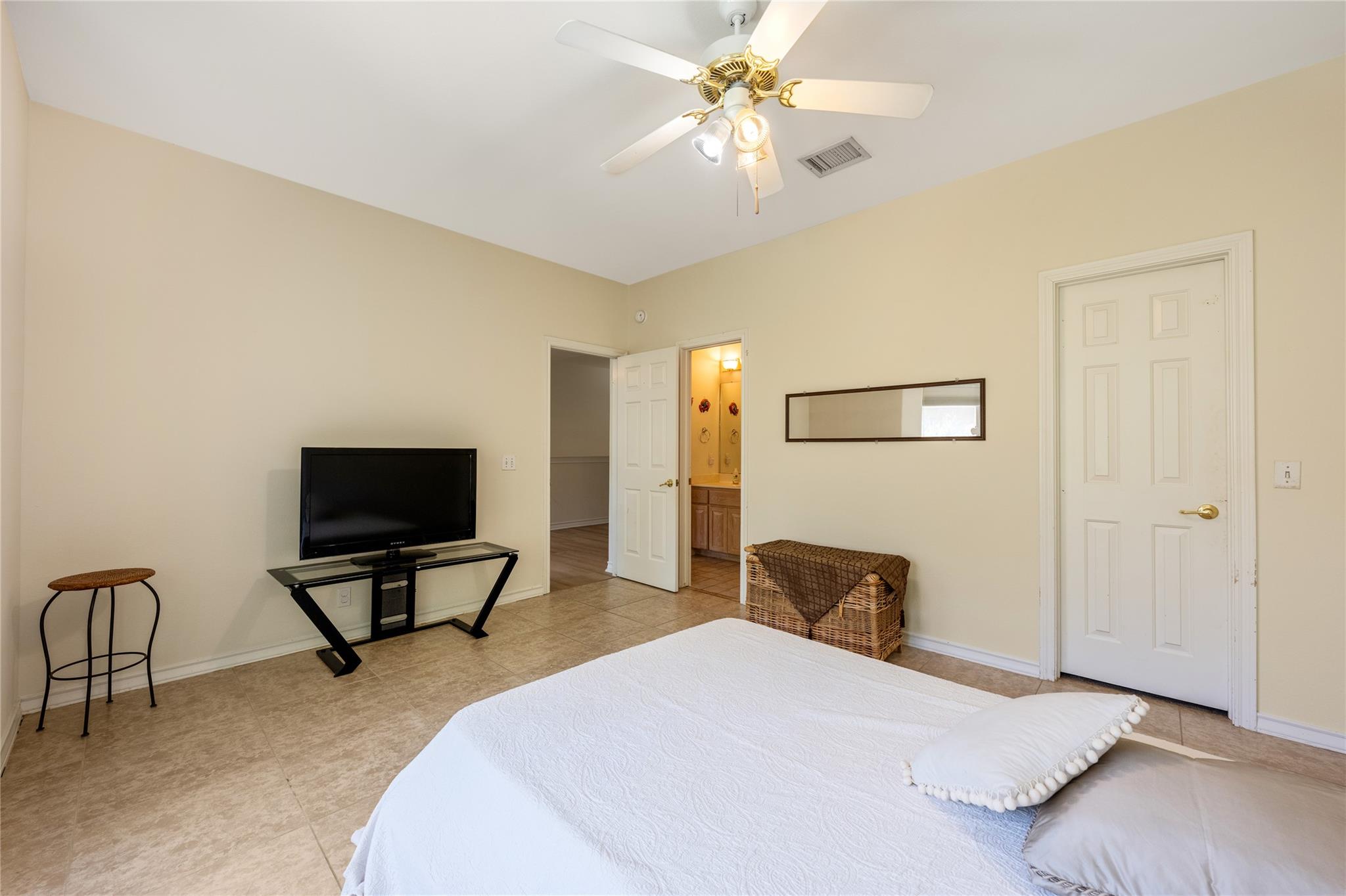6707 Winnipeg Cv Property Photo 28