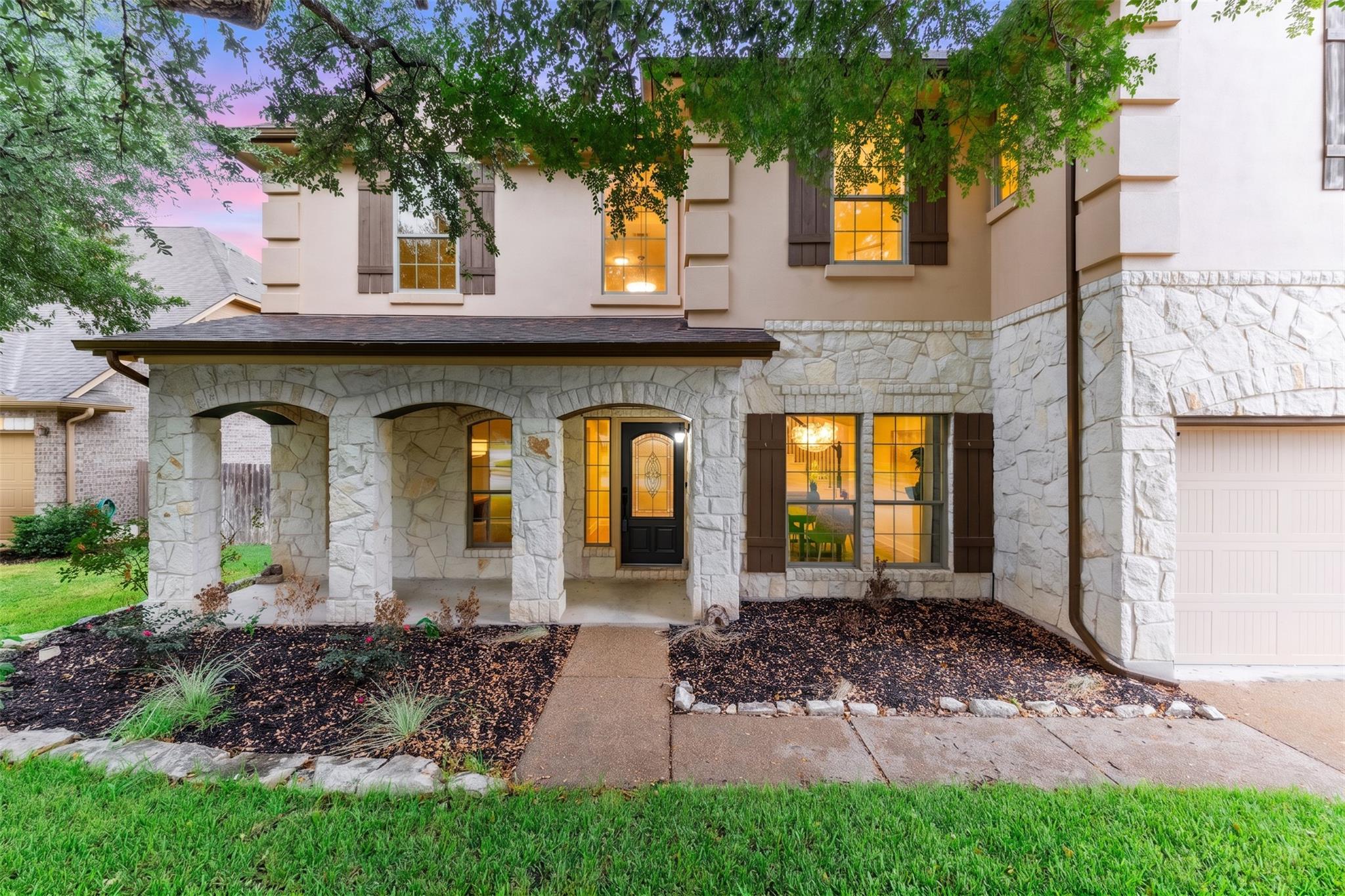 2709 Deep River Cir Property Photo 4