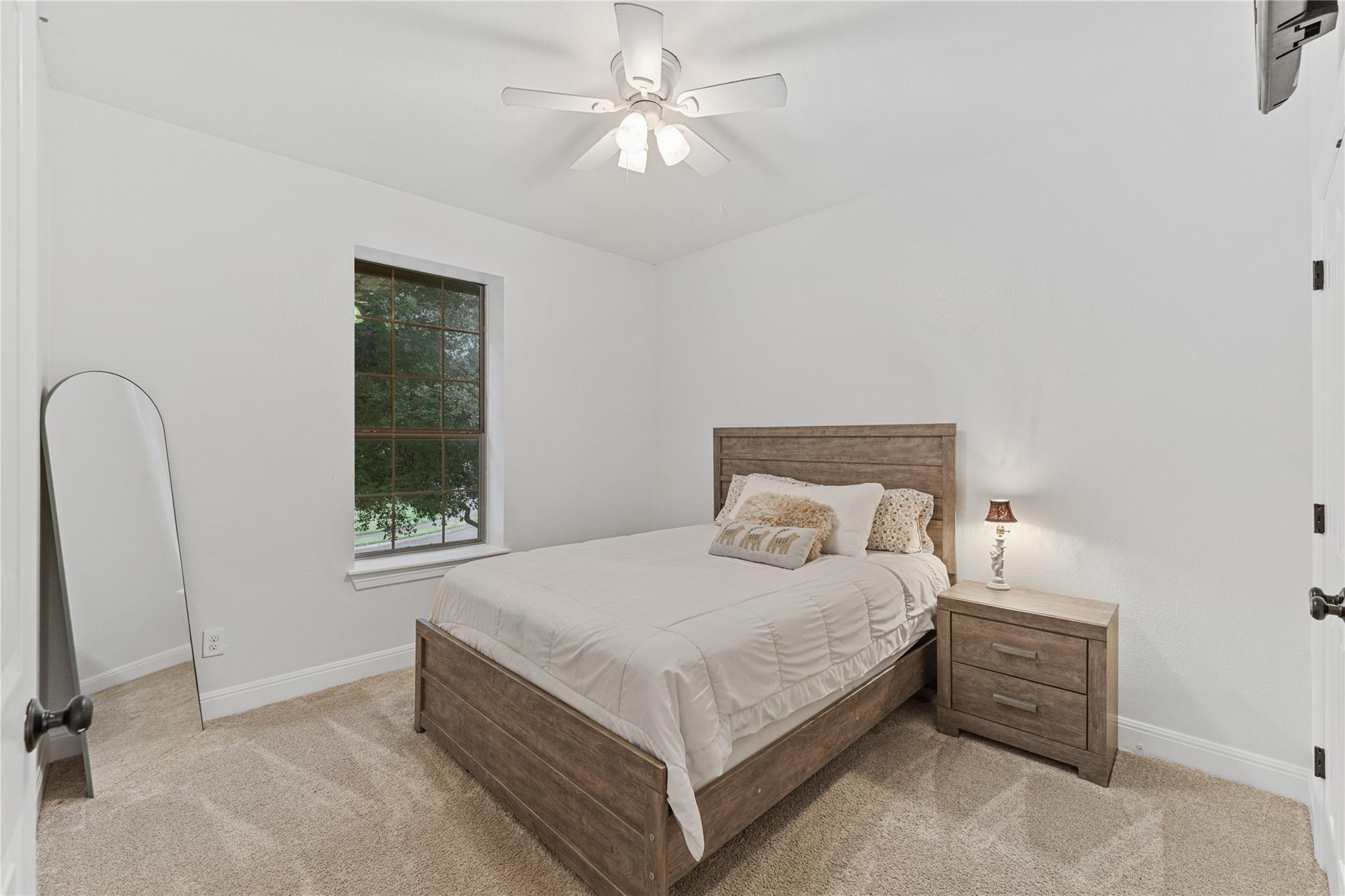 2709 Deep River Cir Property Photo 28