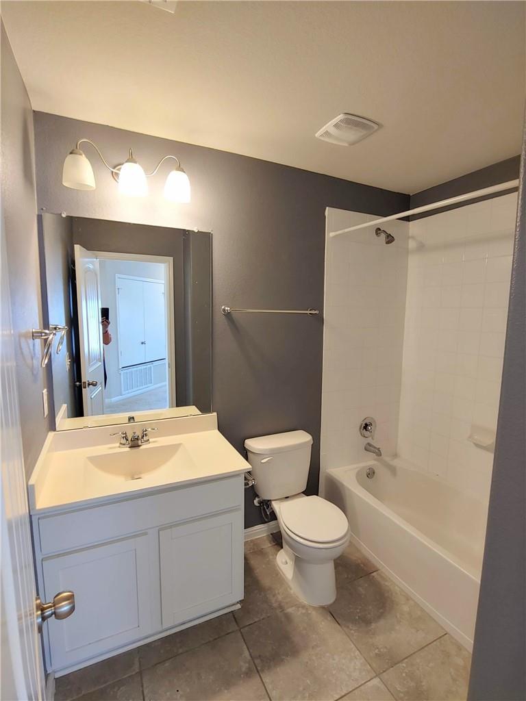 18412 Cumberland Gap St Property Photo 12