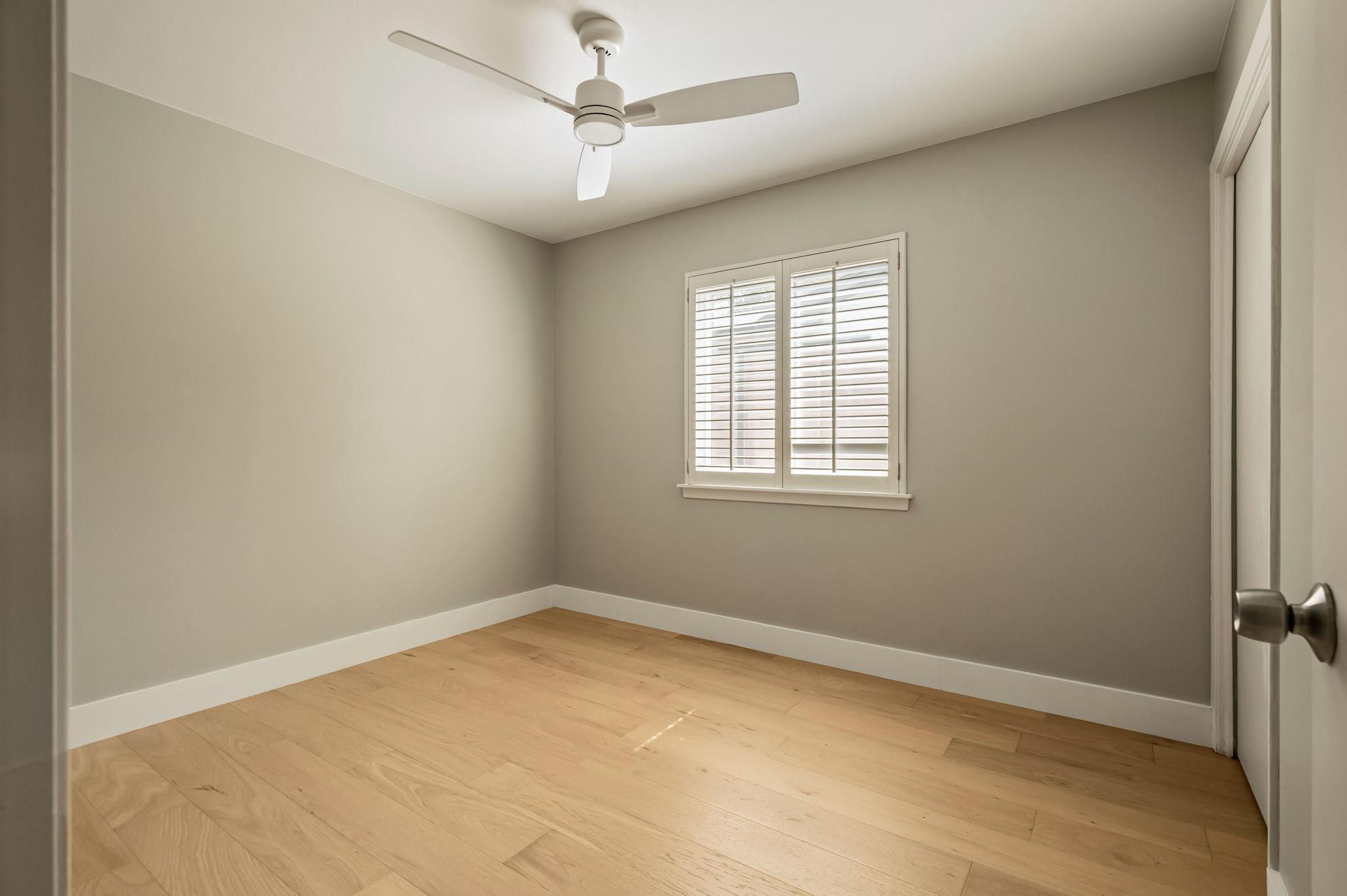 2708 Carnarvon Ln Property Photo 21