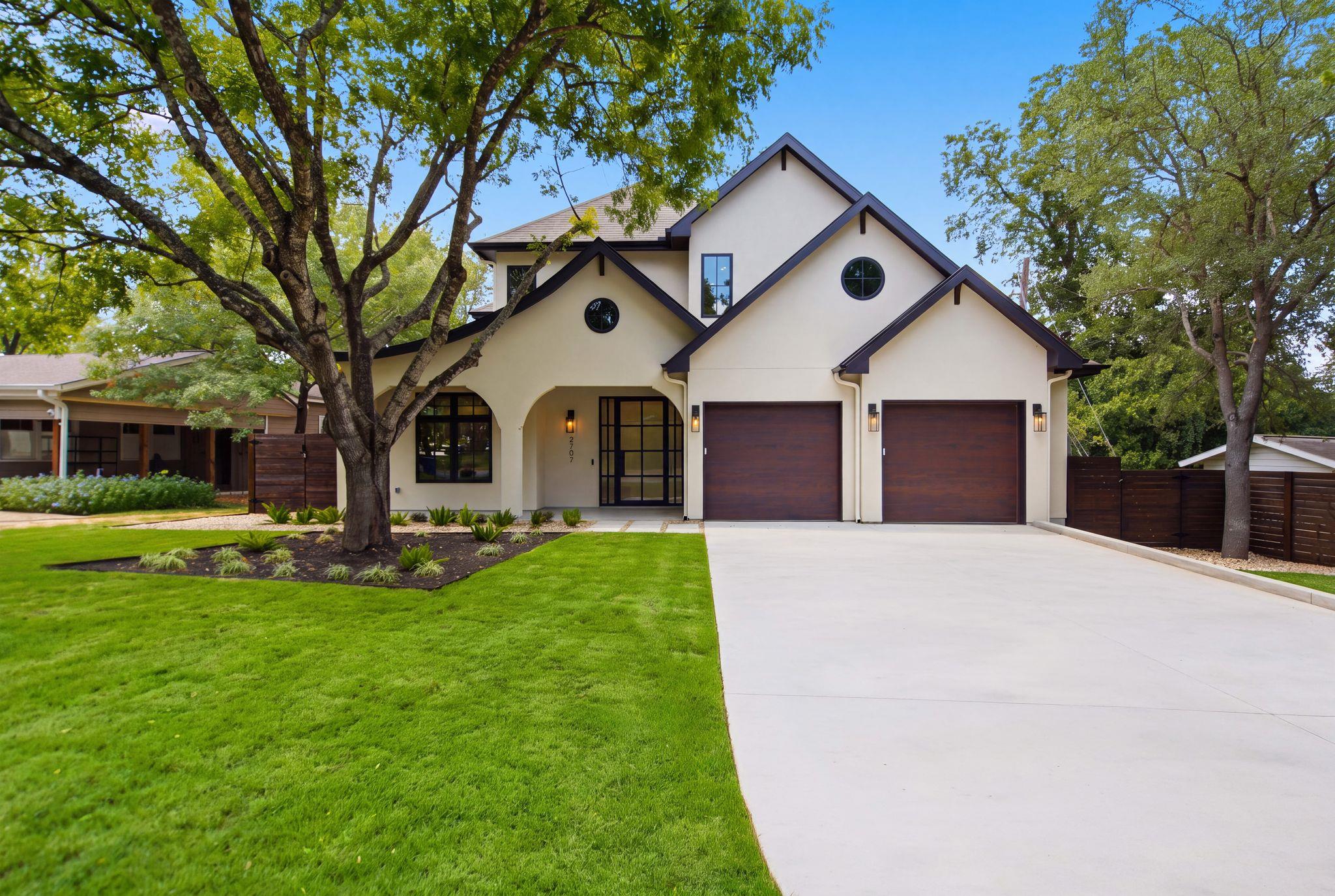 2707 White Horse Trl Property Photo 2