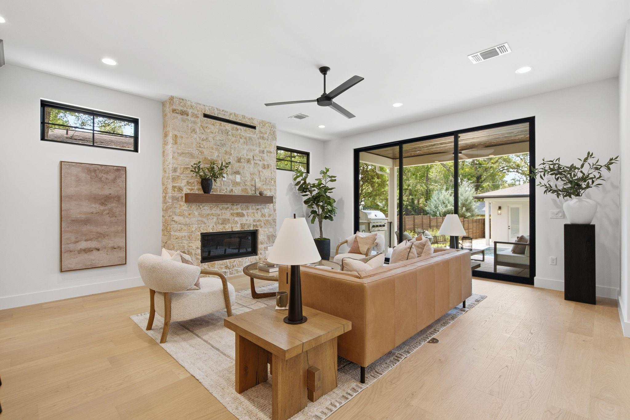2707 White Horse Trl Property Photo 14