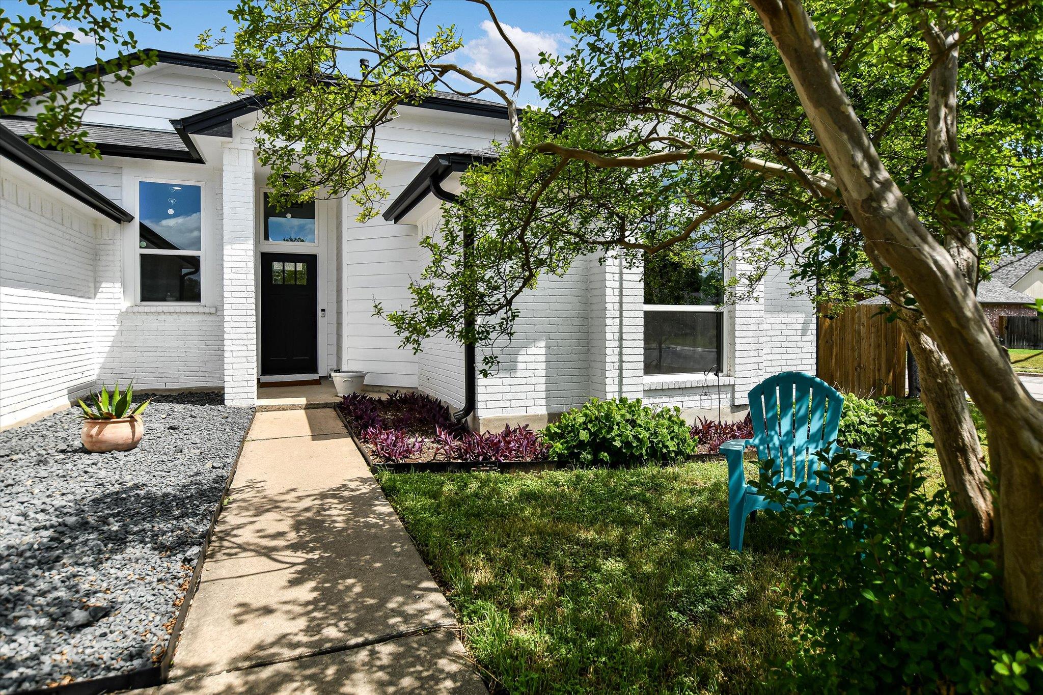 2208 Mimosa Trl Property Photo