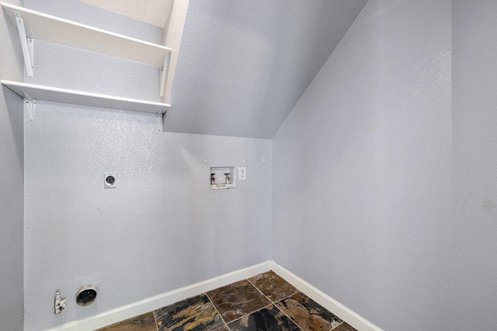 531 Tanner Trl Property Photo 35