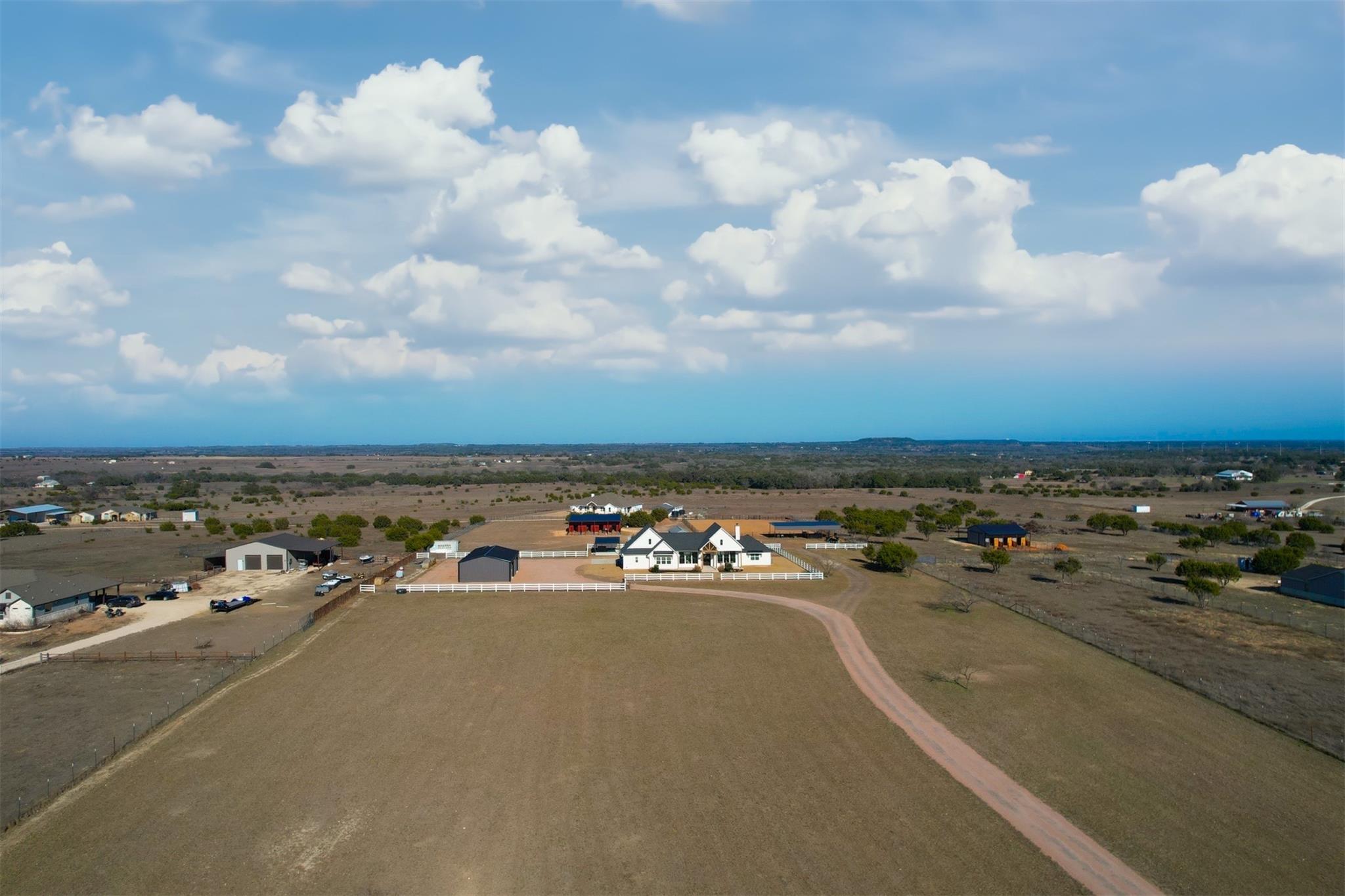 201 Gatlin Ranch Rd Property Photo 36