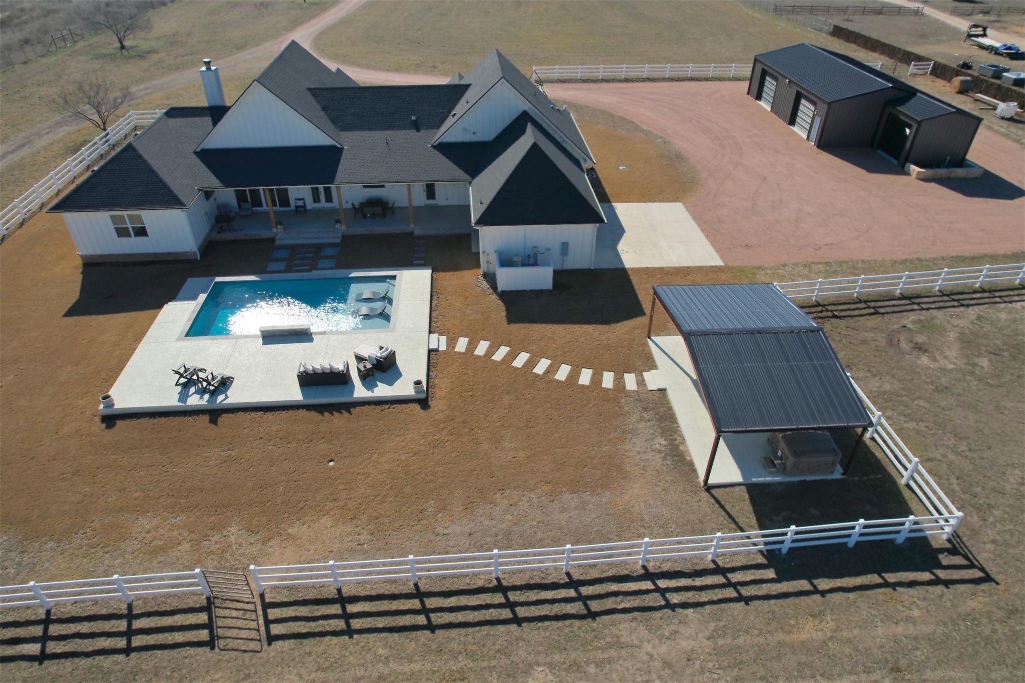 201 Gatlin Ranch Rd Property Photo 39