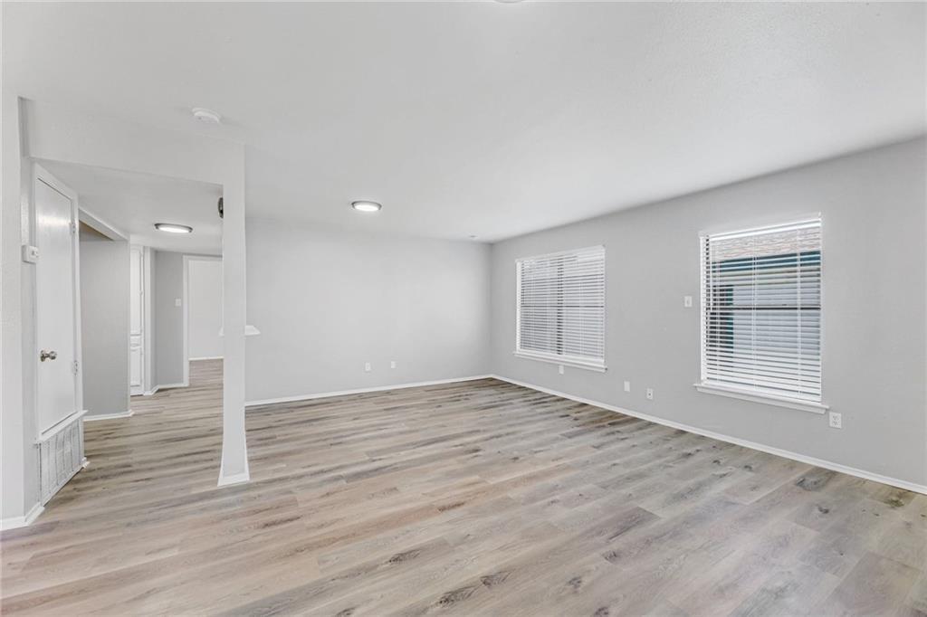 5645 Pinon Vista Dr Property Photo 3