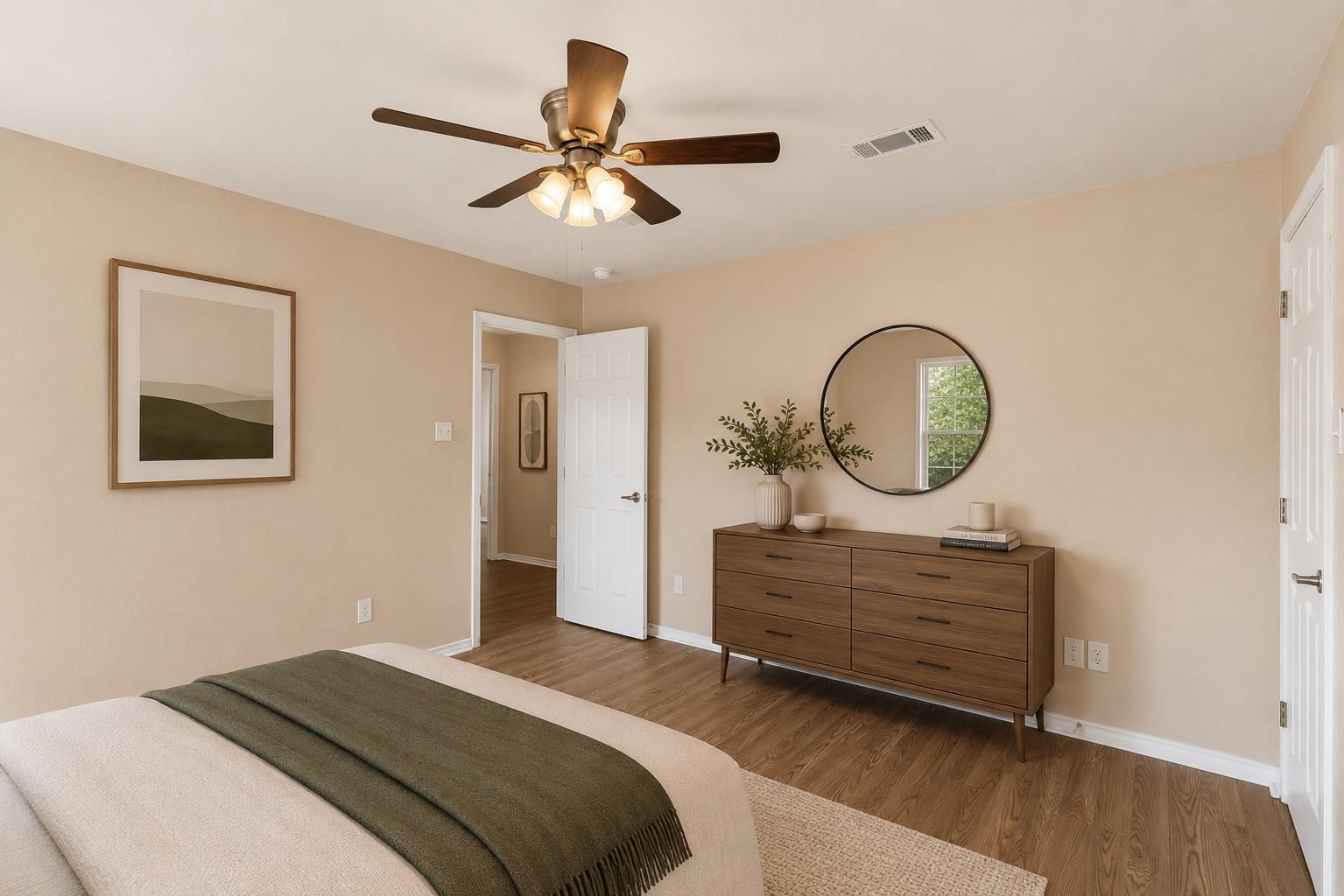 5603 Thunderbird St #b Property Photo 13