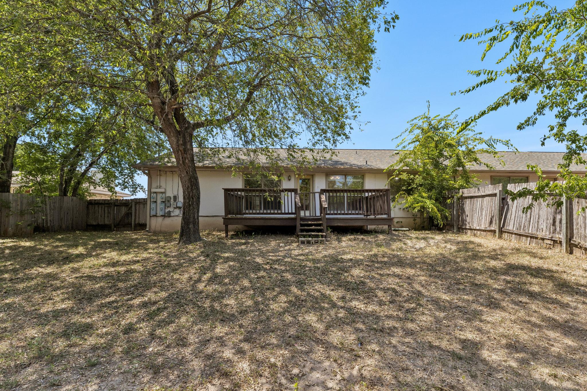 5603 Thunderbird St #b Property Photo 22