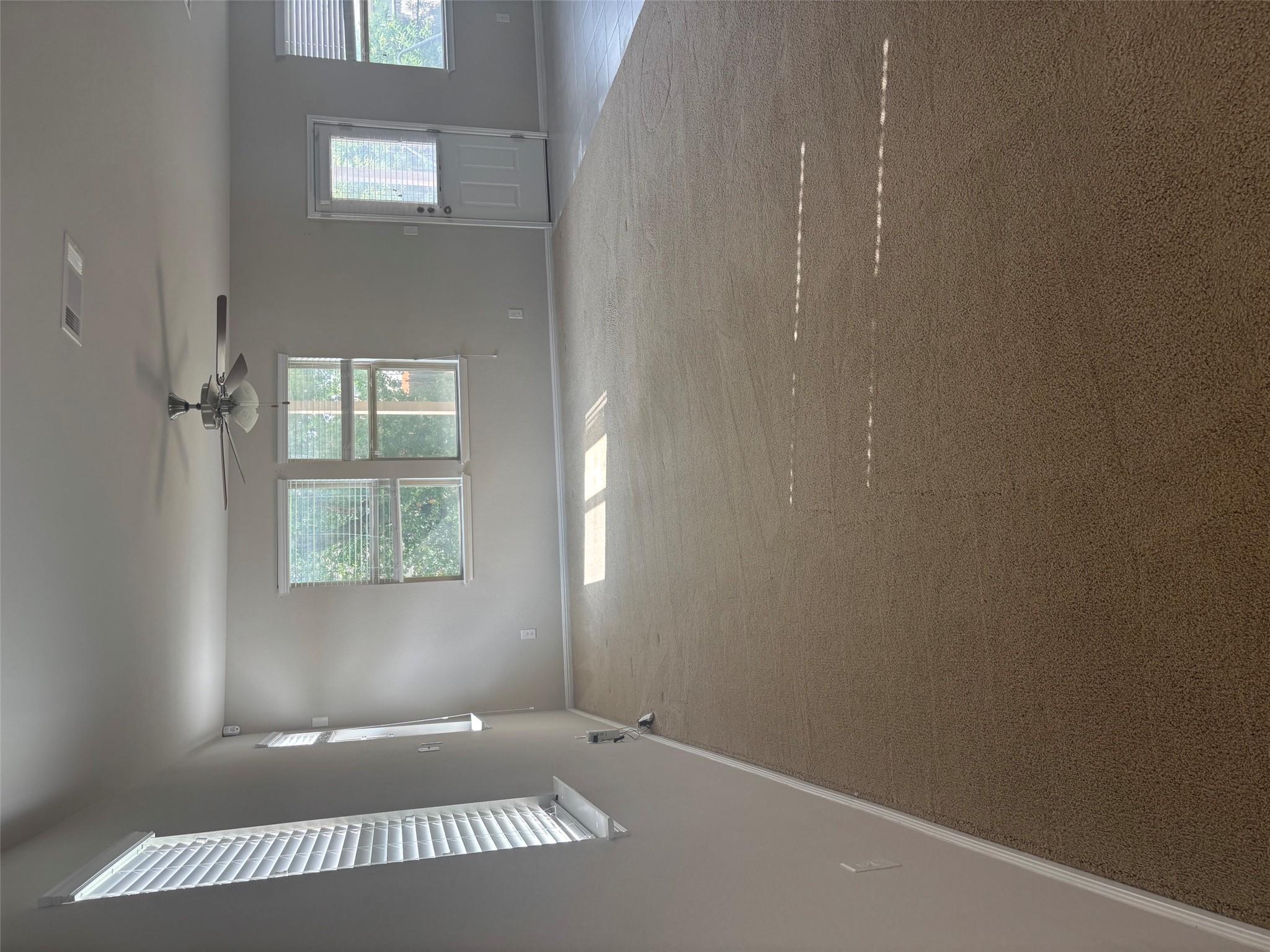 520 Cinnamon Teal Ln Property Photo 2