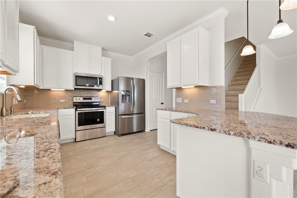 300 Wilhem Way Property Photo 4