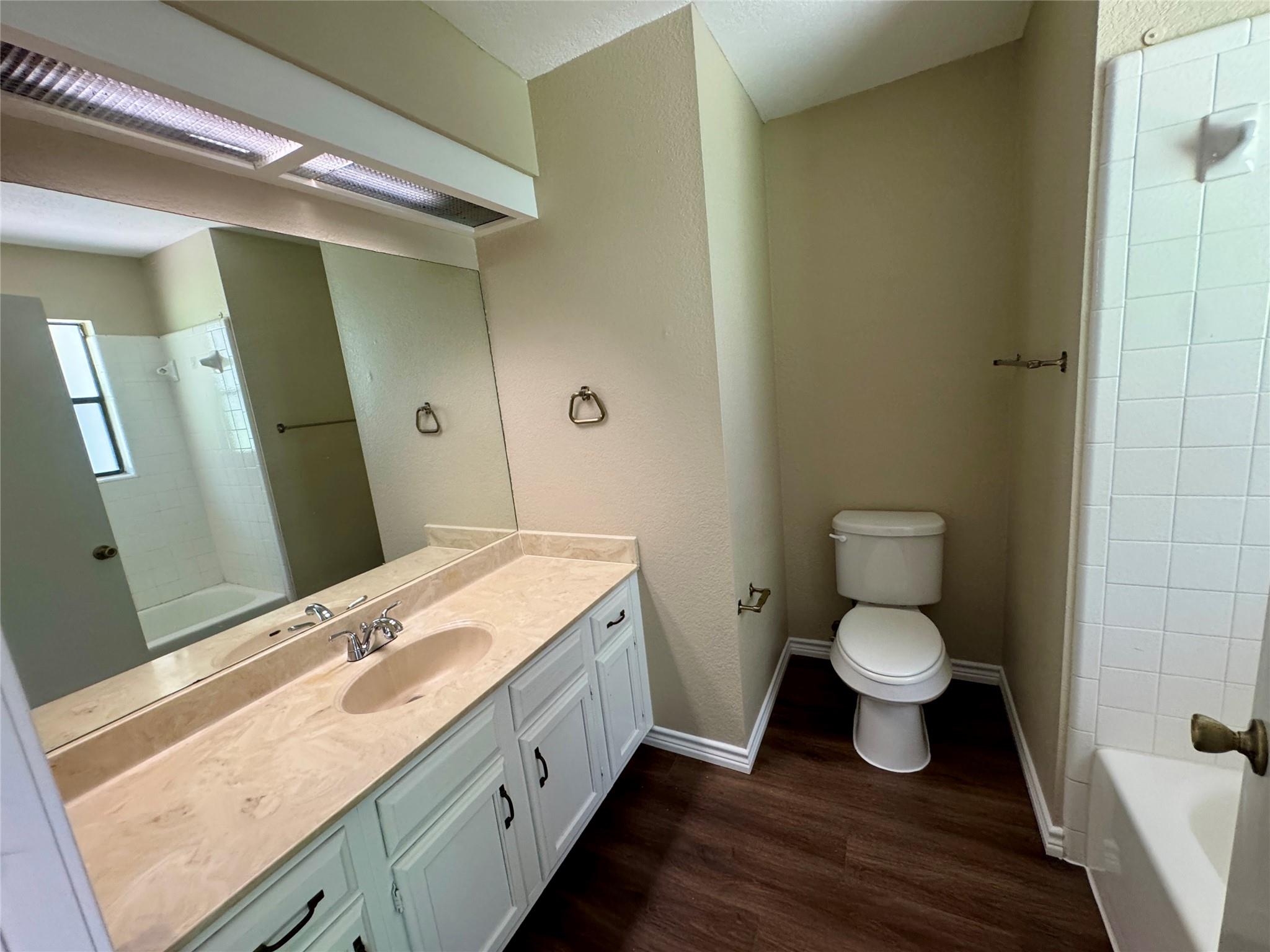 7206 Smokey Hill Rd Property Photo 13