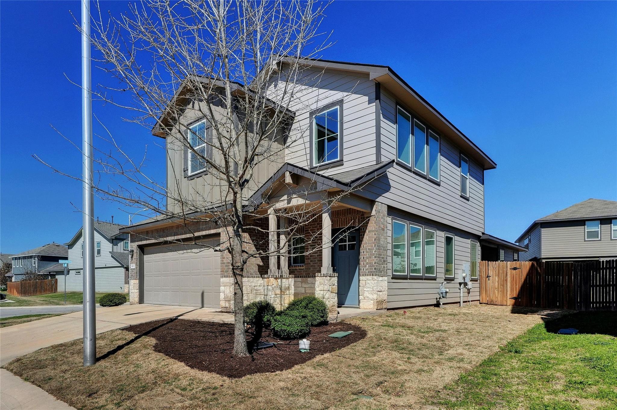 14612 Frankel Loop Property Photo 2