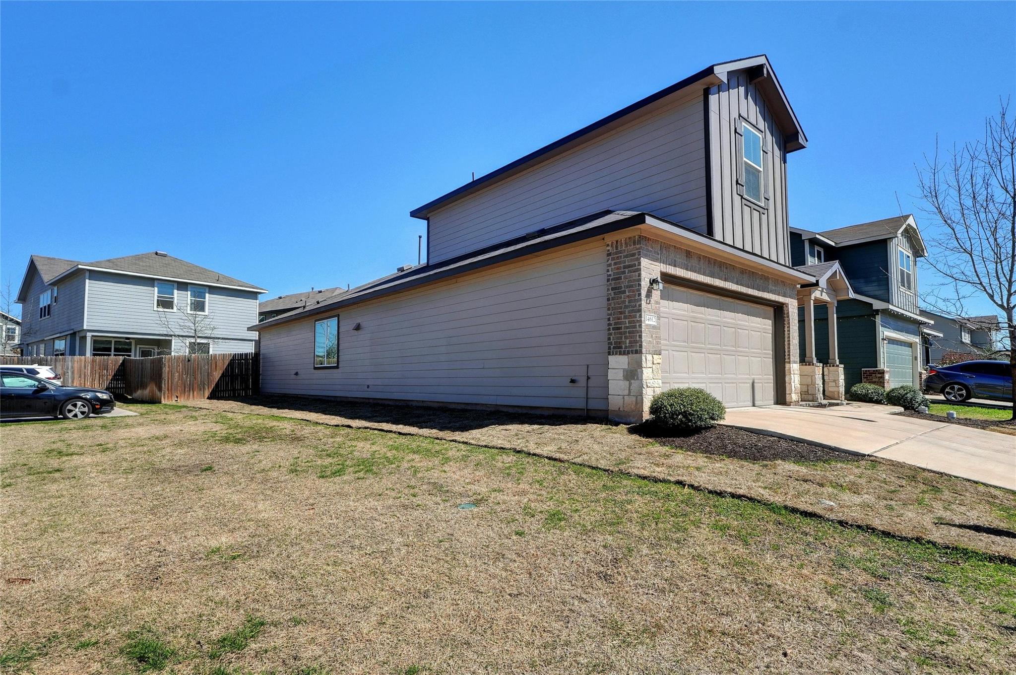14612 Frankel Loop Property Photo 3