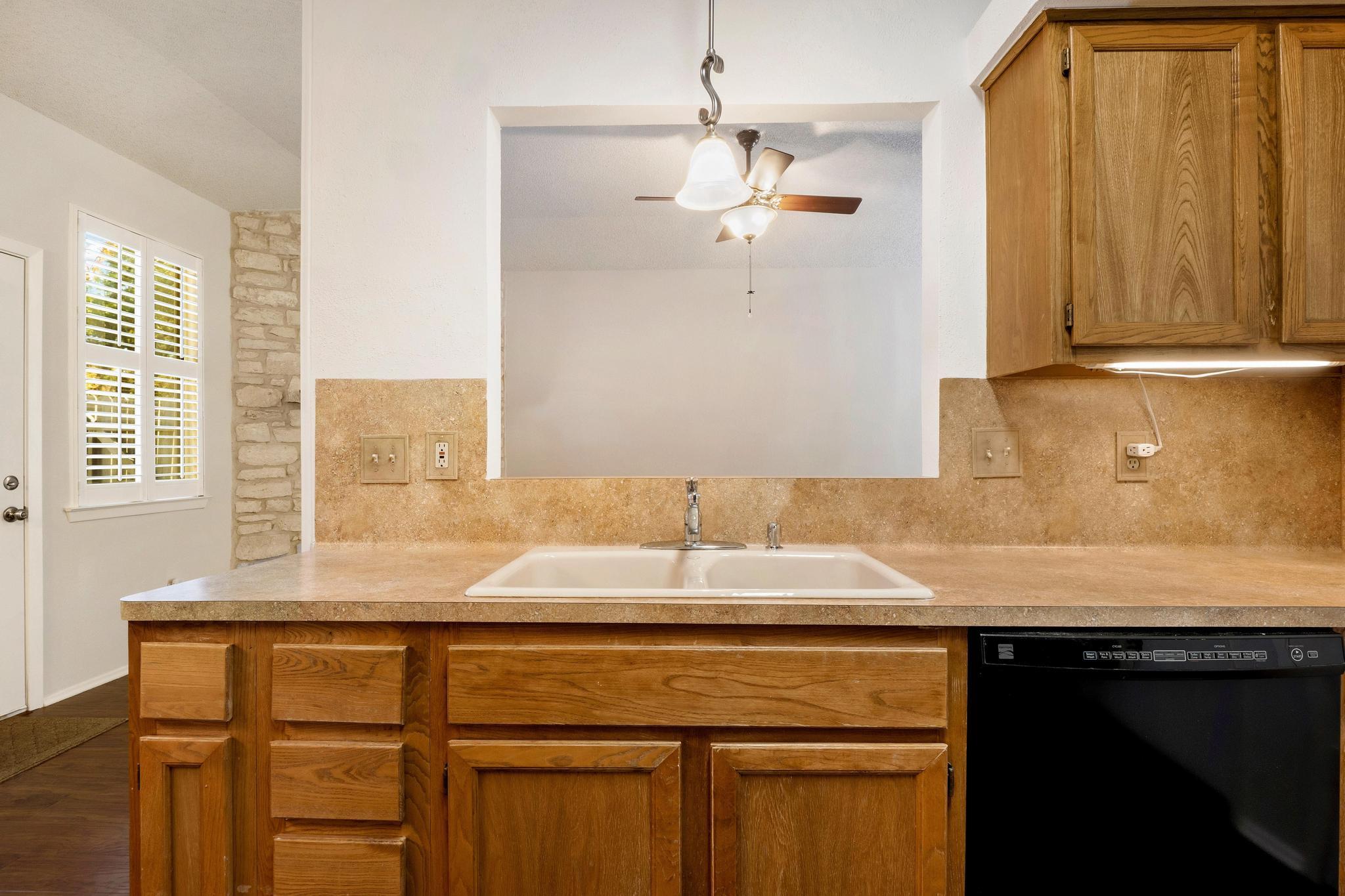 6501 Brush Country Rd #109 Property Photo 19