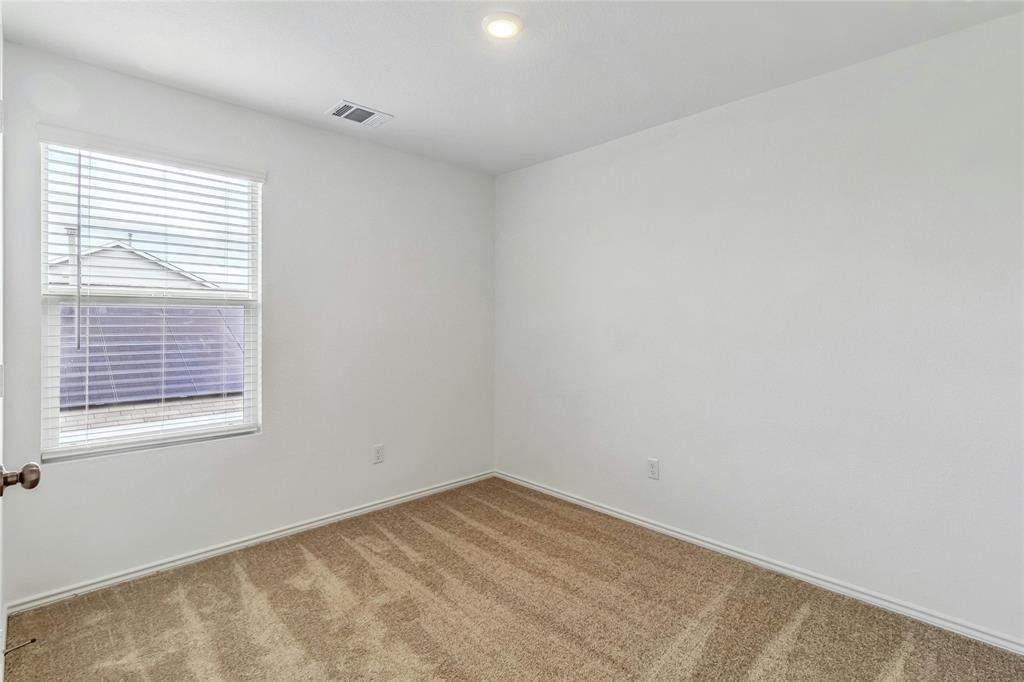 335 Diorite Dr Property Photo 17