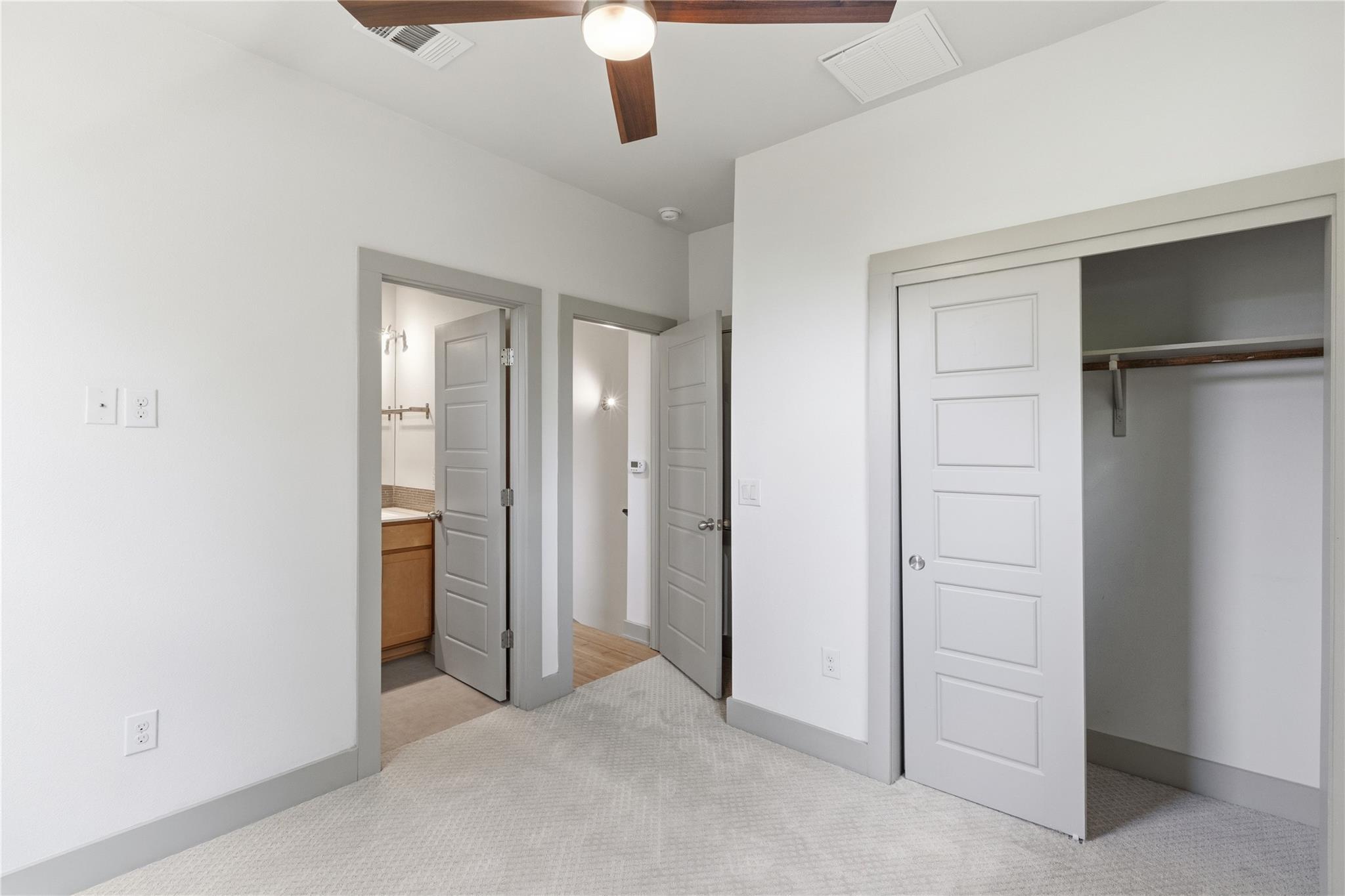 1527 Madison Ave #b Property Photo 19