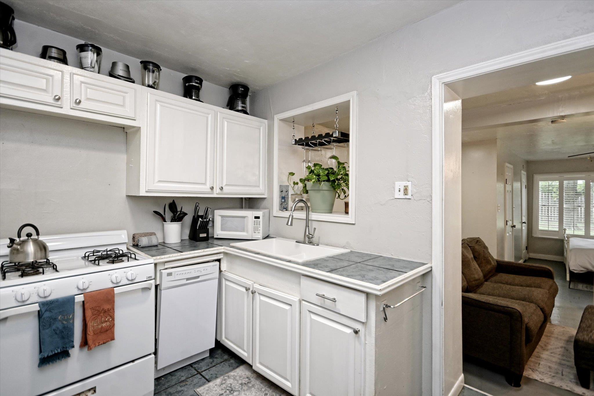 3409 Banton Rd Property Photo 22