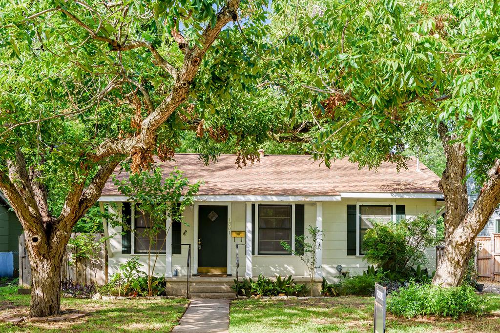 1301 Piedmont Ave Property Photo 1