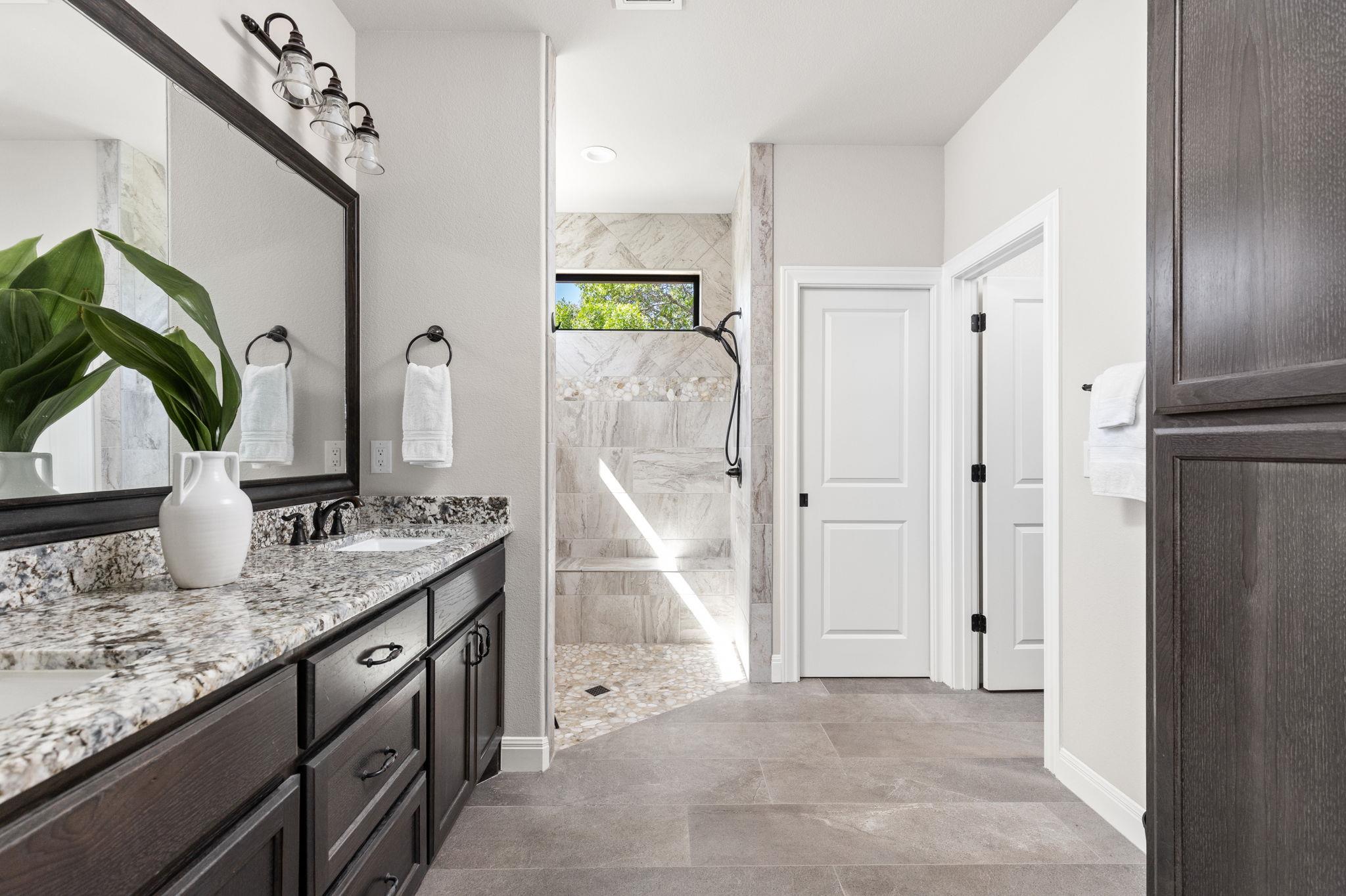18105 Austin Blvd Property Photo 18