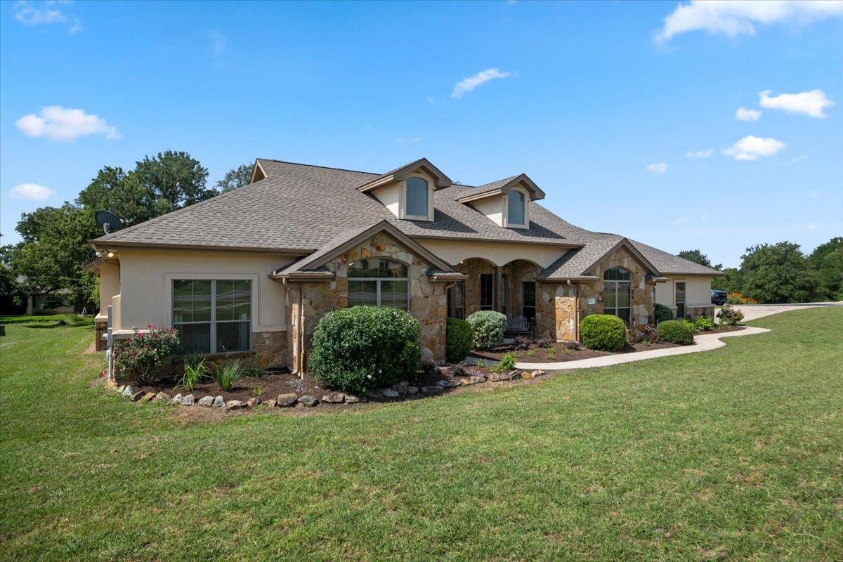 601 Pheasant Mdw Property Photo 3