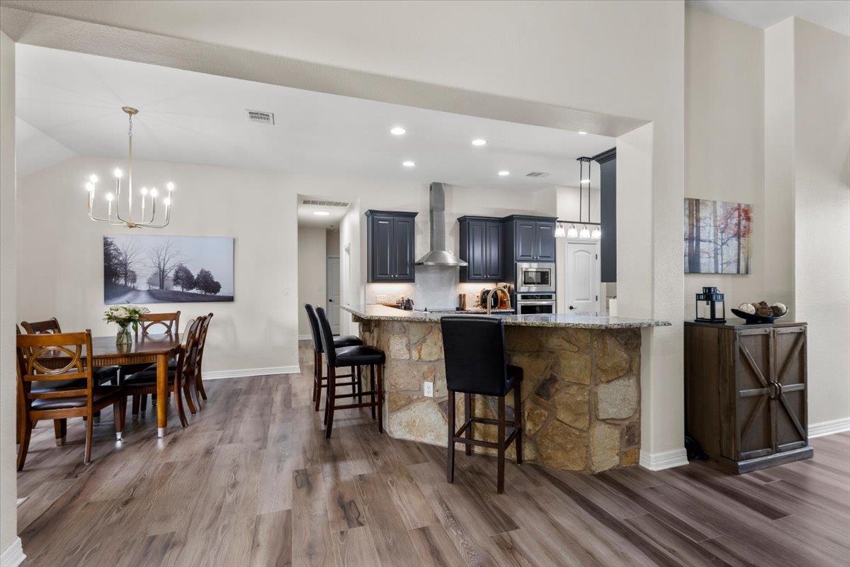 601 Pheasant Mdw Property Photo 8