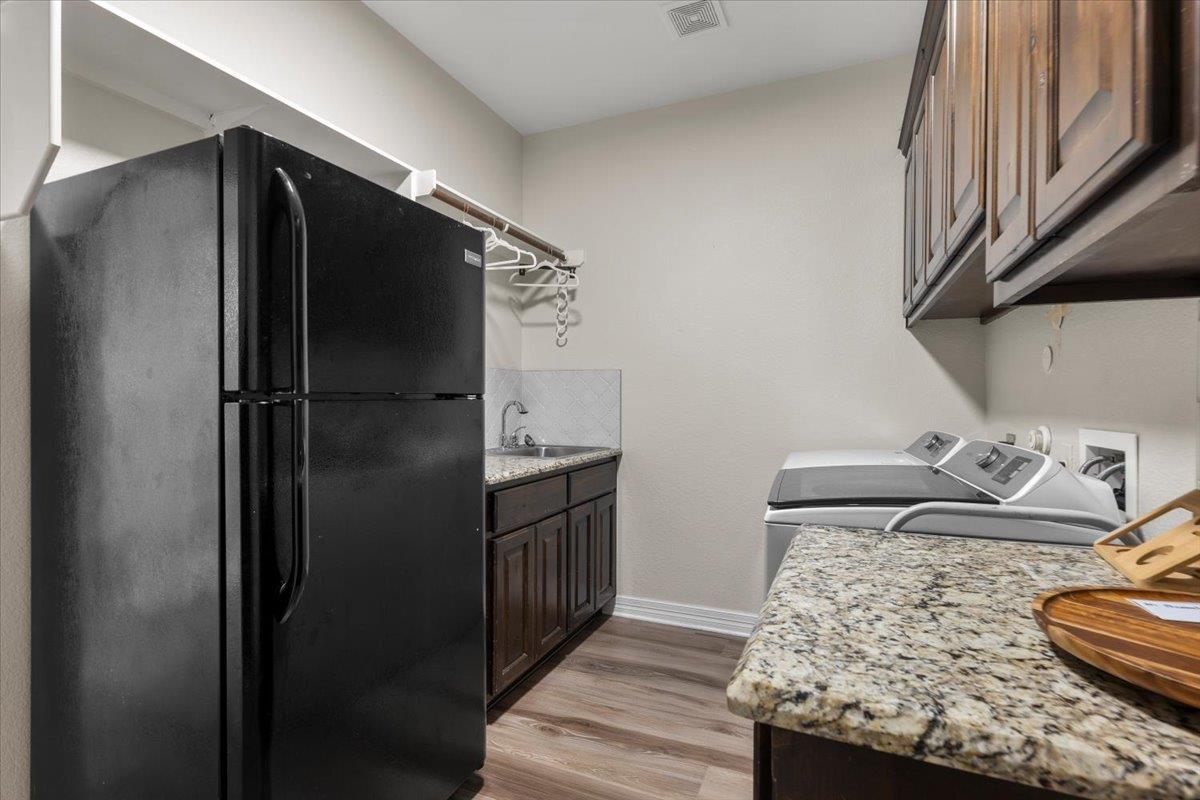 601 Pheasant Mdw Property Photo 15