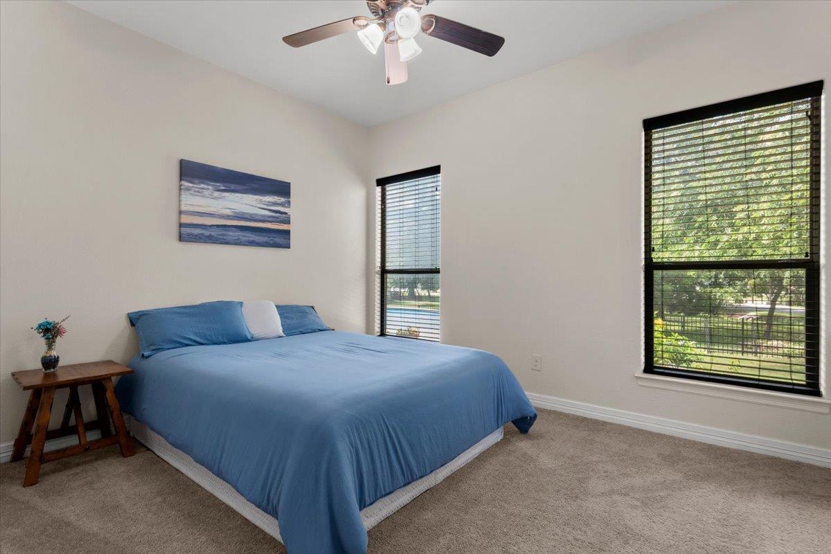 601 Pheasant Mdw Property Photo 20