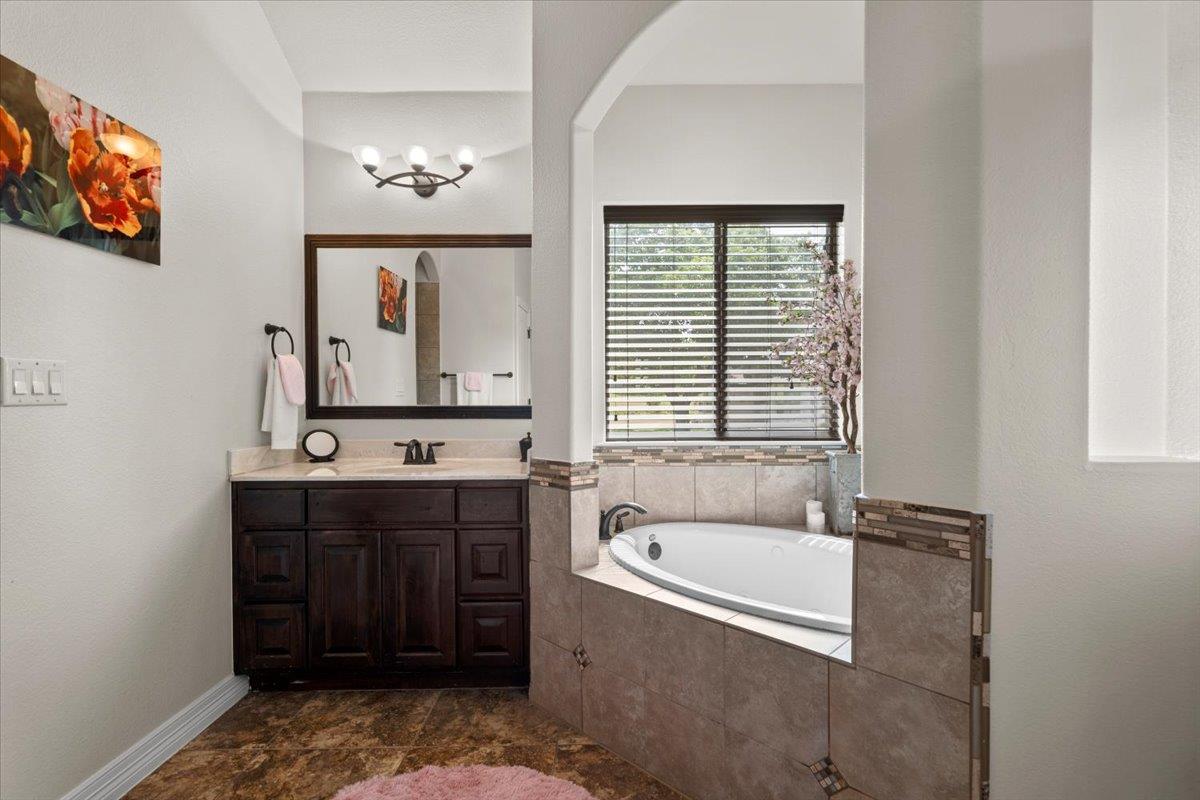 601 Pheasant Mdw Property Photo 31