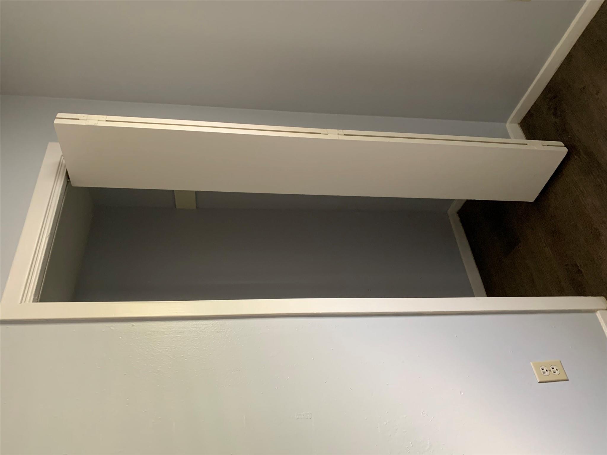 820 Houston St #101 Property Photo 3