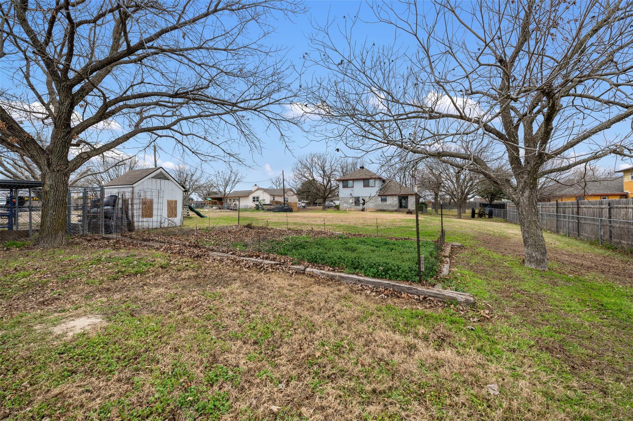 2105 Maple Vista Dr Property Photo 40
