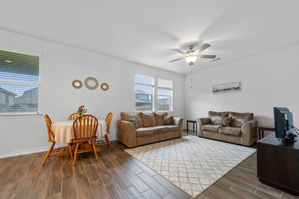 6605 Folsom Ave Property Photo 10