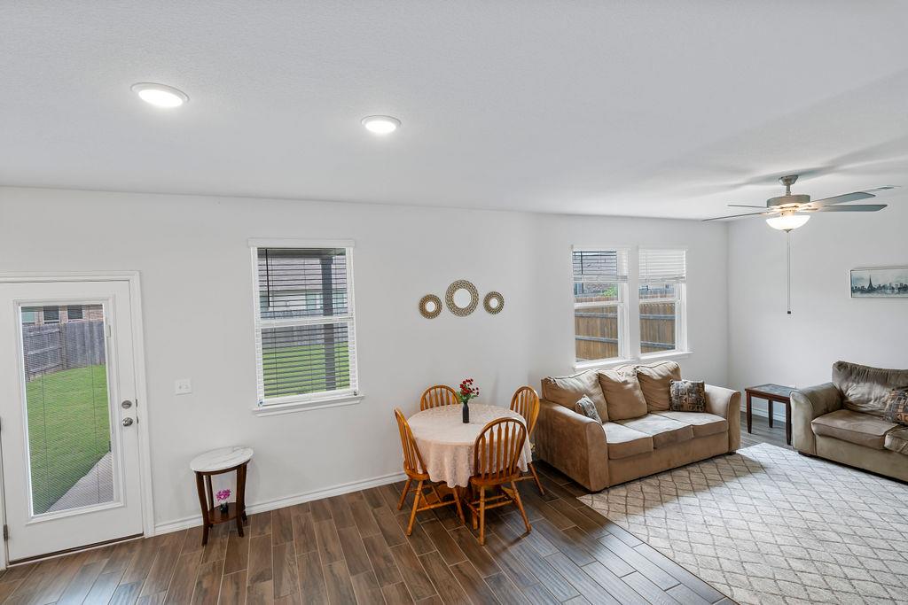 6605 Folsom Ave Property Photo 12